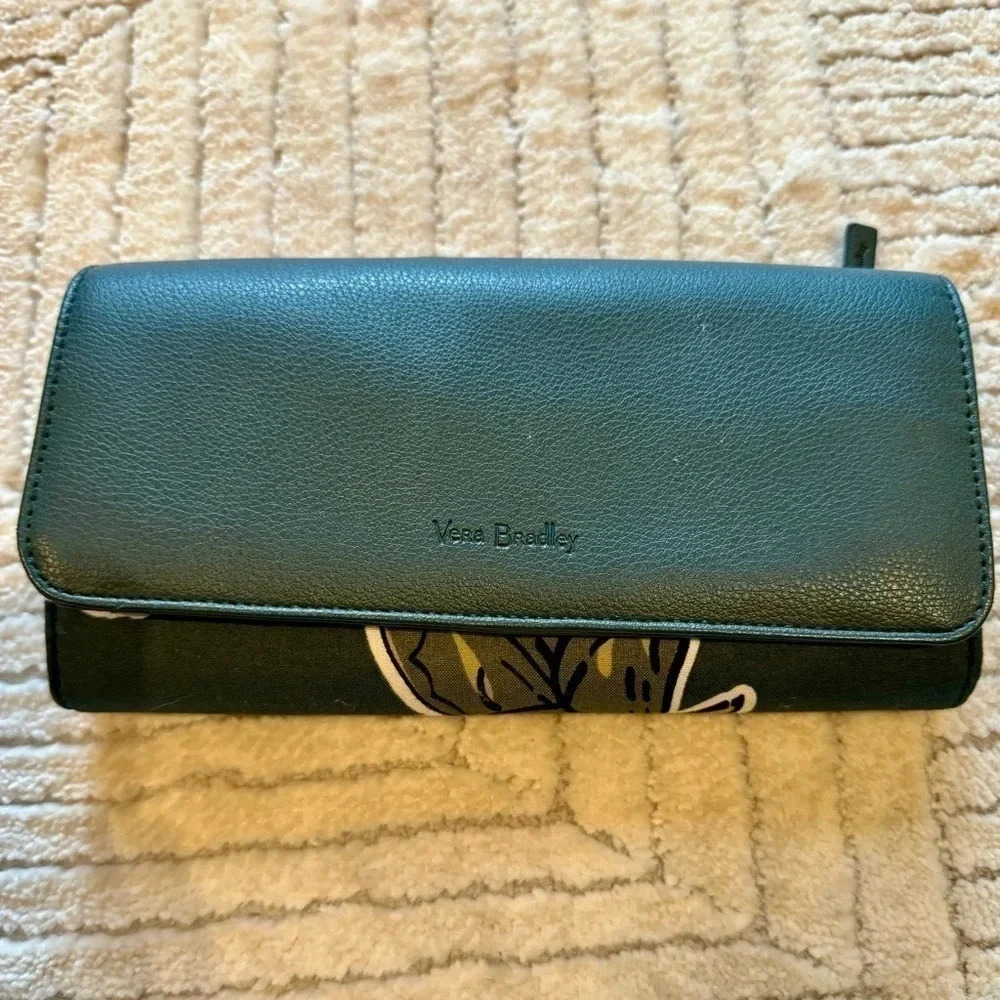 Vera Bradley Green and Black Wallet